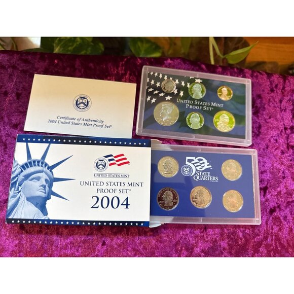 2004 US Mint 10 Coin Proof Set COA - Picture 3 of 4